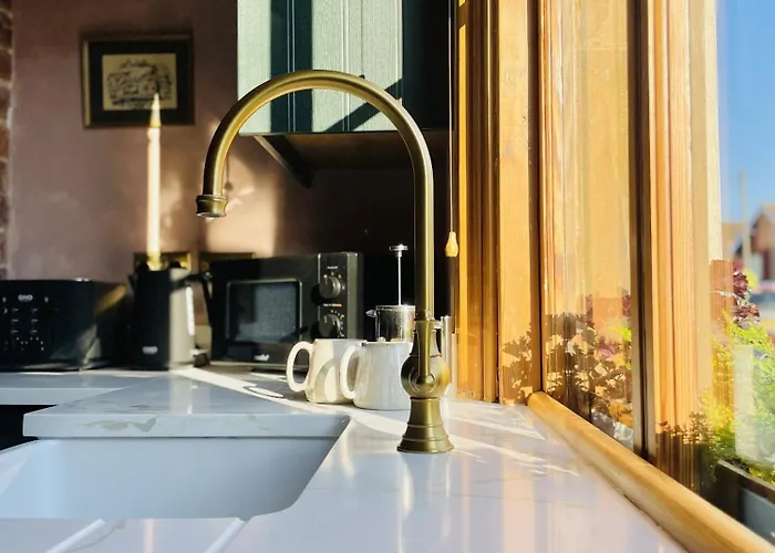 度假居 Penelopes Place 惠特比