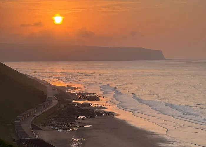 Penelopes Place 惠特比